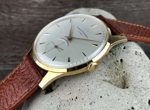 Stunning Vintage 1960's Oversized Girard Perregaux Hand-Winding Wristwatch 18K GP -  Mint Condition