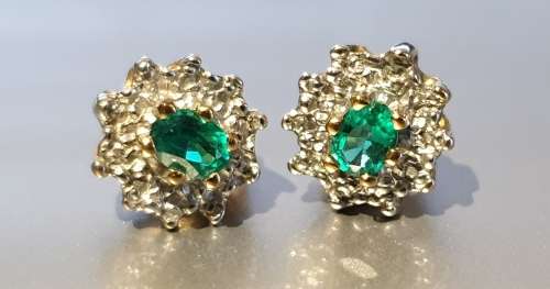 Stunning Vintage Ladies 9 Karat Yellow & White Gold & .50ct Natural Green Emerald Earrings