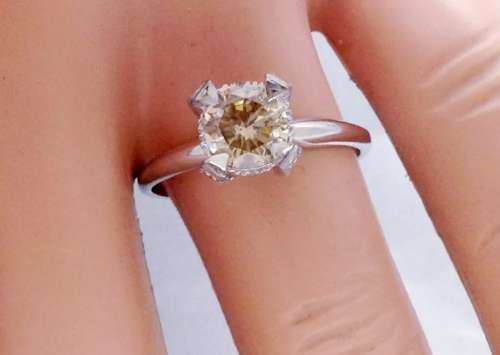 Spectacular 14k White Gold Engagement Ring: 1.10ct Fancy Champagne & Natural White Diamonds *R79 800