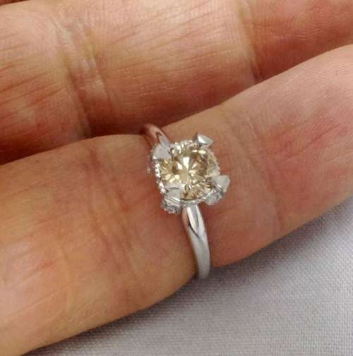 Spectacular 14k White Gold Engagement Ring: 1.10ct Fancy Champagne & Natural White Diamonds *R79 800