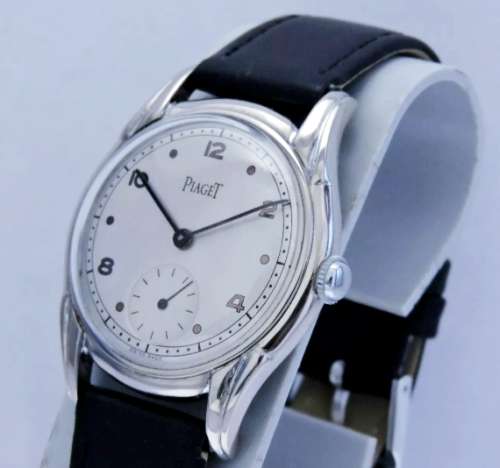 Superb & Rare Vintage 1945 Piaget Men's Hand-Winding Wristwatch -  Mint Condition / Investment Piece