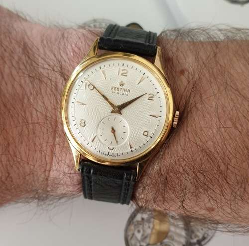 Stunning Vintage 1970's Festina Men's Automatic Wristwatch -  in Mint Condition !!!!!