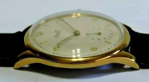 Superb Vintage Oversized 1945 Piaget Winding Wristwatch 38mm -  Mint Condition / 18K Gold Plated