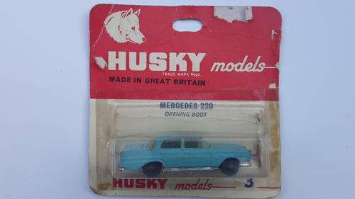 VINTAGE CORGI HUSKY MERCEDES 220 #3 MADE IN GT.BRITAIN 1965