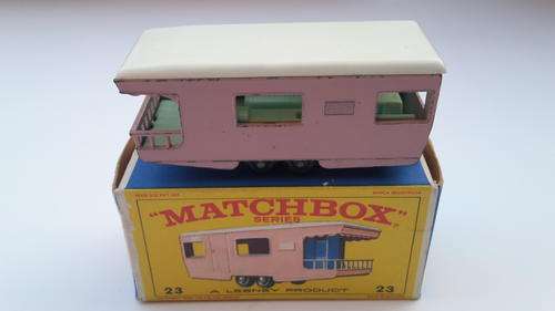 VINTAGE MATCHBOX LESNEY CARAVAN TRAILER #23  MADE IN ENGLAND 1965