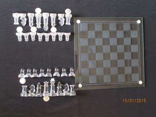 Glass chess set
