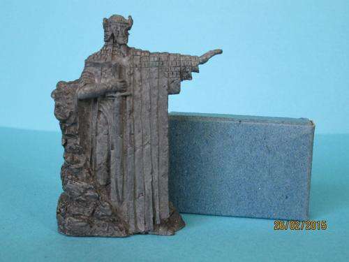 Lord of the Rings - The Argonath: Elendil