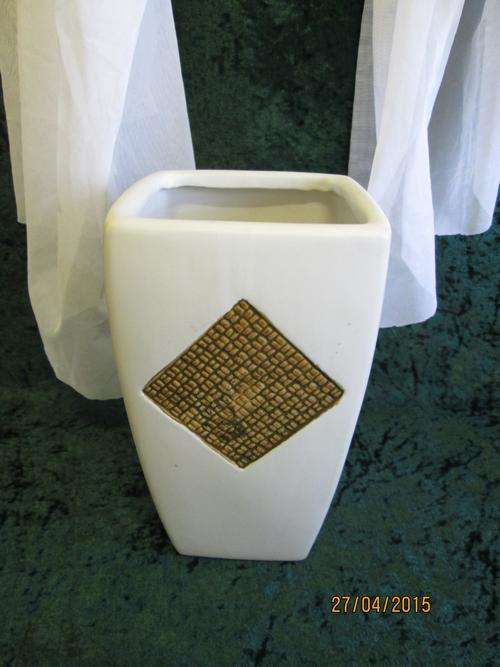Large White pot
