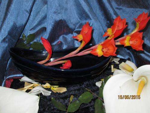 Big blue/black pot