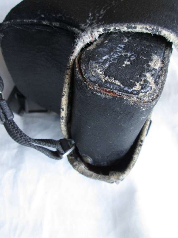 Seagull DF300 Camera, with case / Collectable/ Vintage/ Sold As Is/ For Spares or Display.