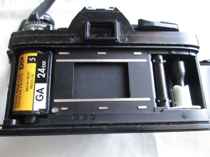 Seagull DF300 Camera, with case / Collectable/ Vintage/ Sold As Is/ For Spares or Display.