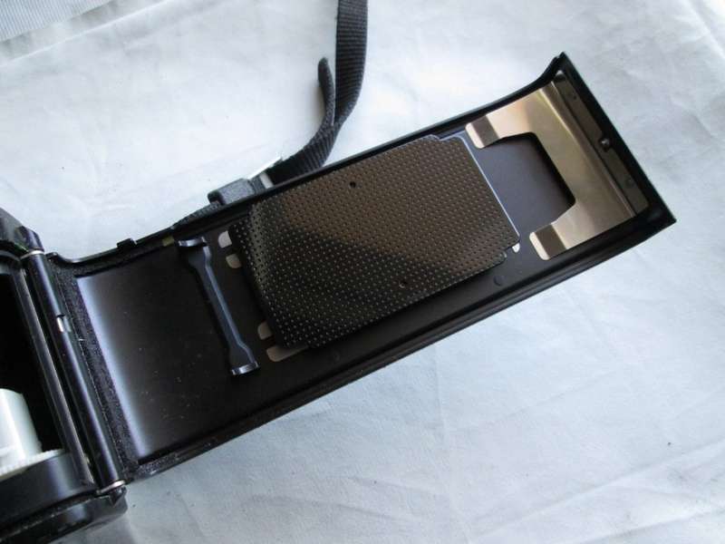 Seagull DF300 Camera, with case / Collectable/ Vintage/ Sold As Is/ For Spares or Display.