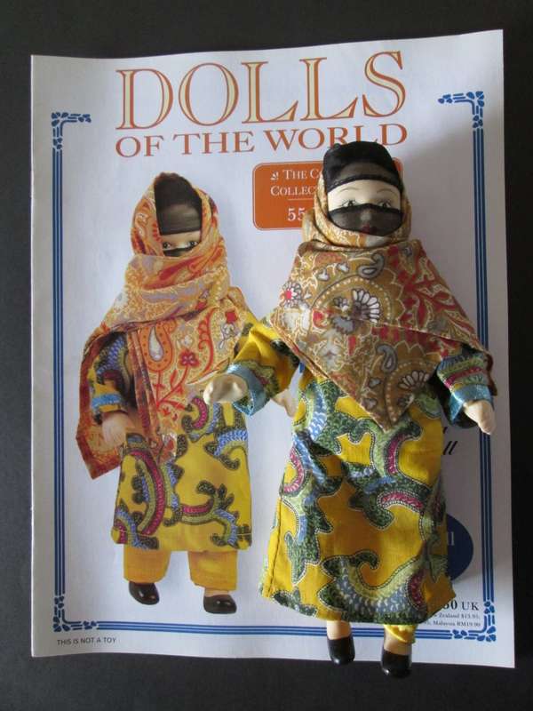 Dolls of The World- No 55- Porcelain Doll- Yemen- Yemeni Costume + Collector`s Guide
