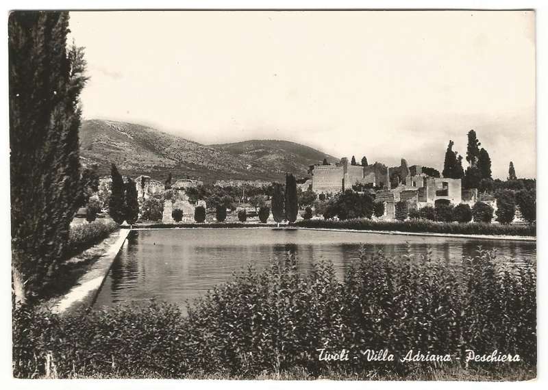 Post Card - Unused- Tivoli - Villa ADRIANA- Fish-Pond- 1116