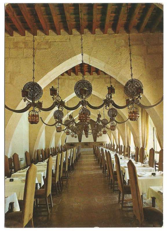 Post Card - 2.026 JAEN- The Santa Catalina Stoper- Dinningroom- Unused