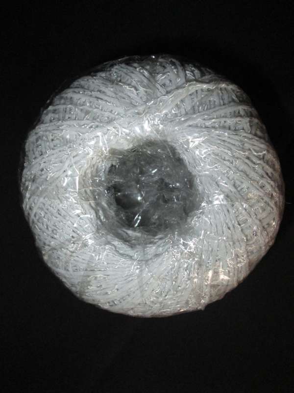 PINGOUIN- 66% Nylon and 34% Rayon- 50g- Used for Knitting(5mm) and Crochet(3.5mm) `Geisha` name