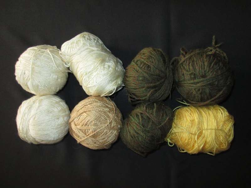 Odds and Ends of Wool 20+ balls of varying sizes