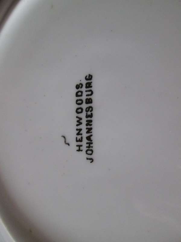 Plate-Henwoods-Johannesburg 15.5cm Diameter