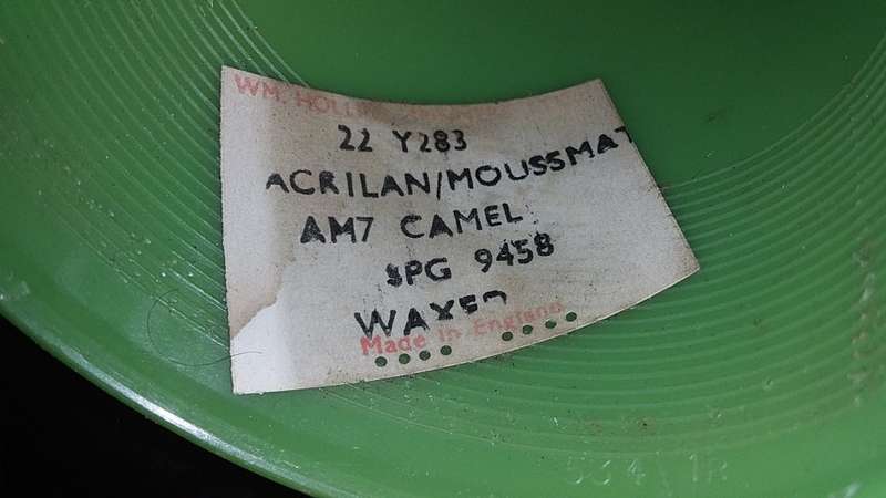 Acrilan-Moussmat-22-Y283-WM Hollins Spinners LTD-Camel-SPG9458-Made in England