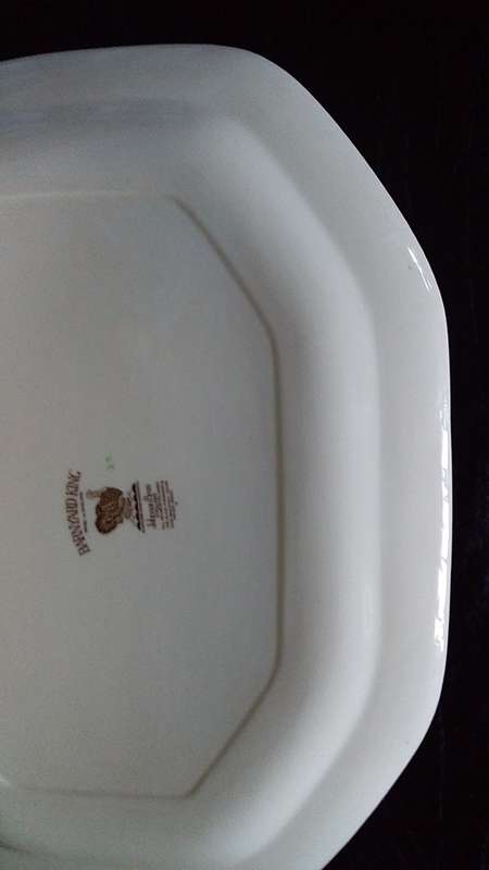 Barnyard King-Johnson Bros England-Pat no 164113E-Platter-A Genuine Hand Engraving