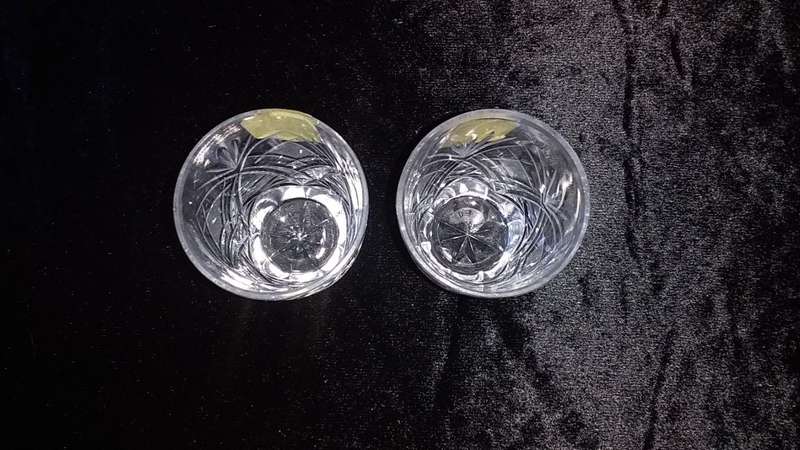 Devon Crystal-24% Pbo-Hand Cut Lead Crystal-2 Glasses + Wood box container