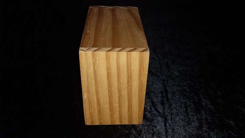 Devon Crystal-24% Pbo-Hand Cut Lead Crystal-2 Glasses + Wood box container
