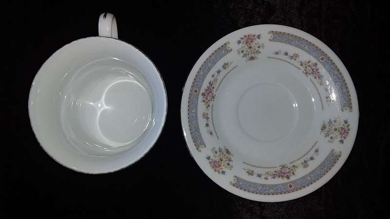 Cup and Saucer-Crescent-Fine China-Made in China-JIE PAI-Mix and Match