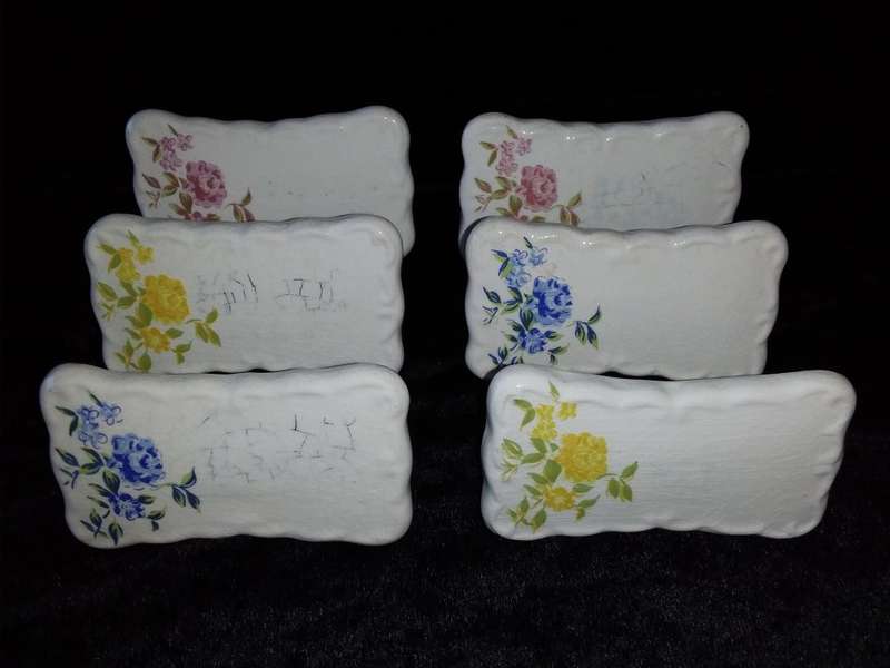 Place Name Setting- Table Holders x 6
