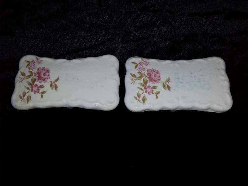 Place Name Setting- Table Holders x 6