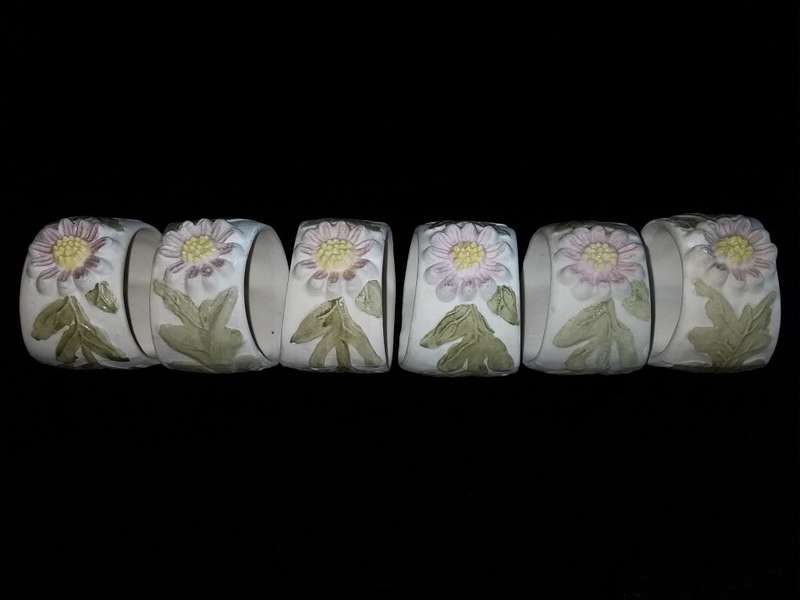 Serviette Rings x 6-Flowers - pottery