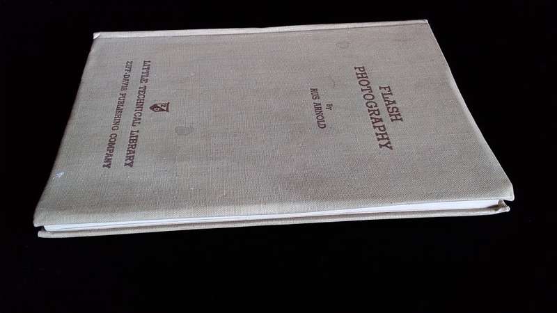Book-1940-Flash Photography-Author Rus Arnold-110Pg