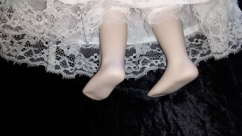 Collectors Doll- Marked-The Classique Collection- NAT Pink rose dress