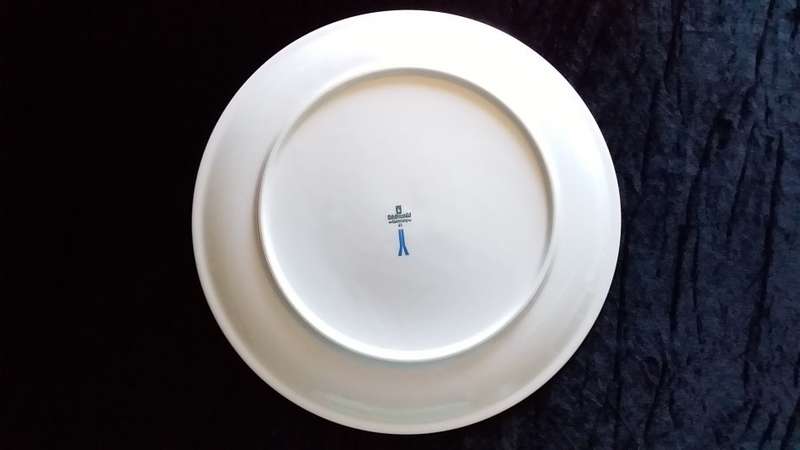 Schonwald Germany - Plate- Top of The Carlton