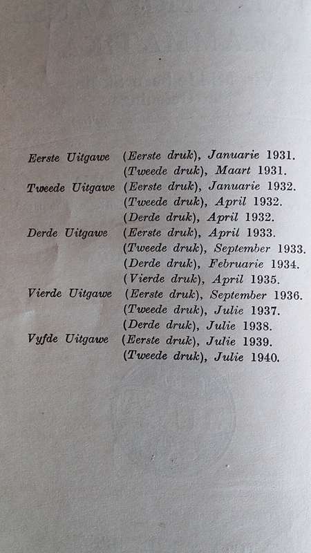Book- 1940- Juta se Nuwe Afrikaanse Grammatika- D.J. Potgieter- 297 Pages 5th Issue, 2nd Printing