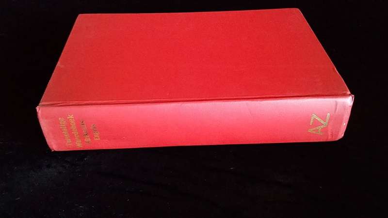 Book- 1966- Tweetalige Woordeboek- Afrikaans-Engels- 958 Pages