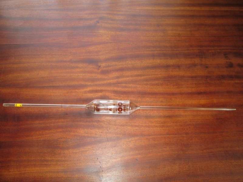 HIRSCHMANN  EM Techcolor W Germany 100ML . Scientific Instrument Laboratory Equipment