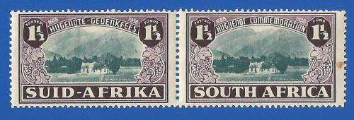Union of SA SACC83 Comm of Huguenot Landing- MNH-Thematic- Building- House- Scenery