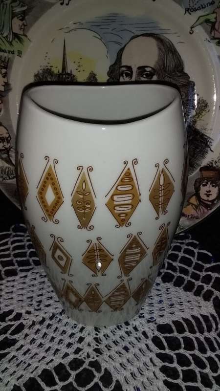Royal Bavaria-KM-Germany-Collectable-Vintage-Porcelain-Vase-