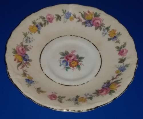 Paragon-Saucer