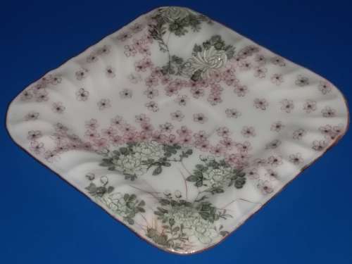 Oriental Chrysanthemum and Cherry blossoms -Saucer-No Name