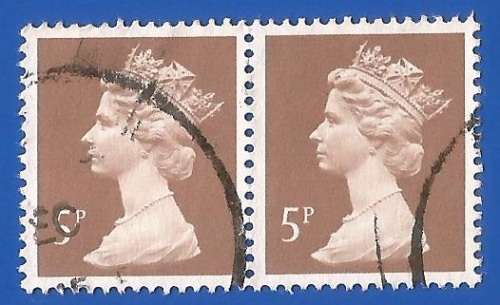 England-Machins-Used-Thematic-Famous Person