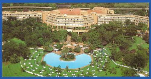 PostCard-Post Card-Unposted-The Sun City Hotel-Thematic-Places of Interest