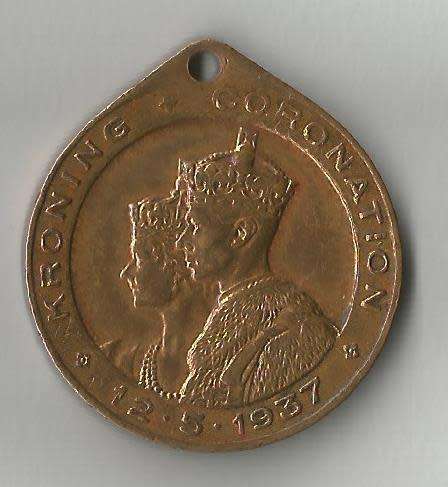 1937-The Coronation of King George vi and Queen Elizabeth Medallions-Commemorative