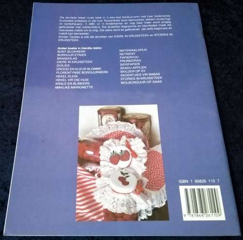 Book-Kruissteek vir die huis-1990-32pg.