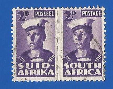 Union of South Africa SACC98 2d small war stamp -Used-Pair
