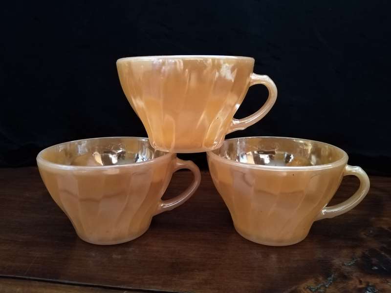 Fire-King Glass 1950s Vintage Anchor Hocking Peach Lusterware 3 x Teacups