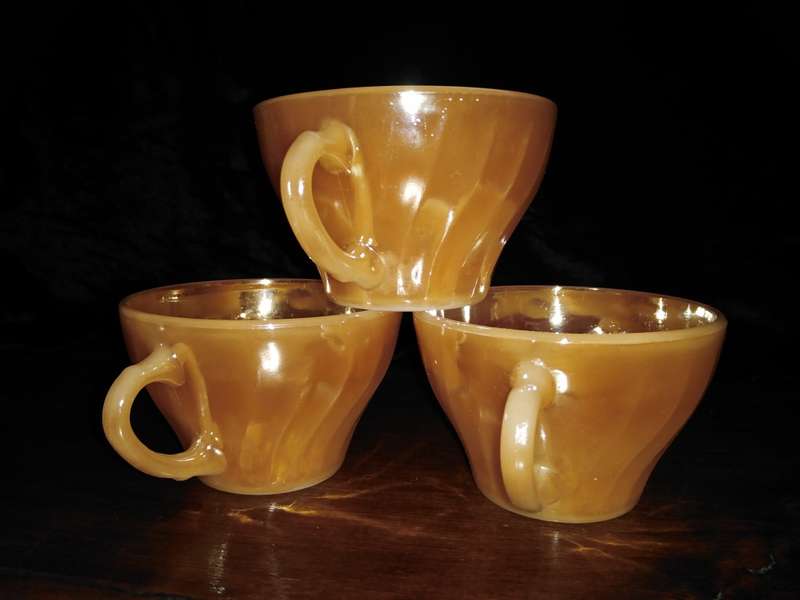 Fire-King Glass 1950s Vintage Anchor Hocking Peach Lusterware 3 x Teacups