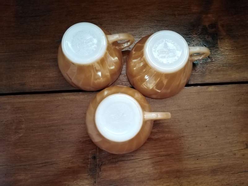 Fire-King Glass 1950s Vintage Anchor Hocking Peach Lusterware 3 x Teacups
