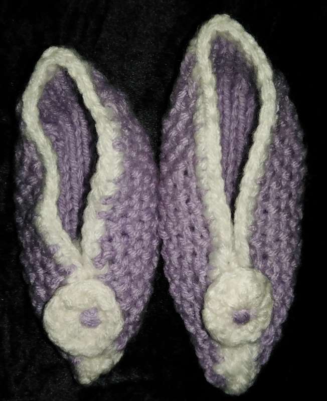 Crotched/Knitted item - Purple Booties