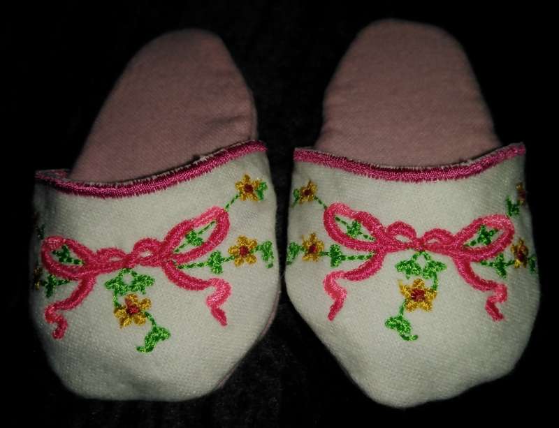 Embroidered slippers for a baby